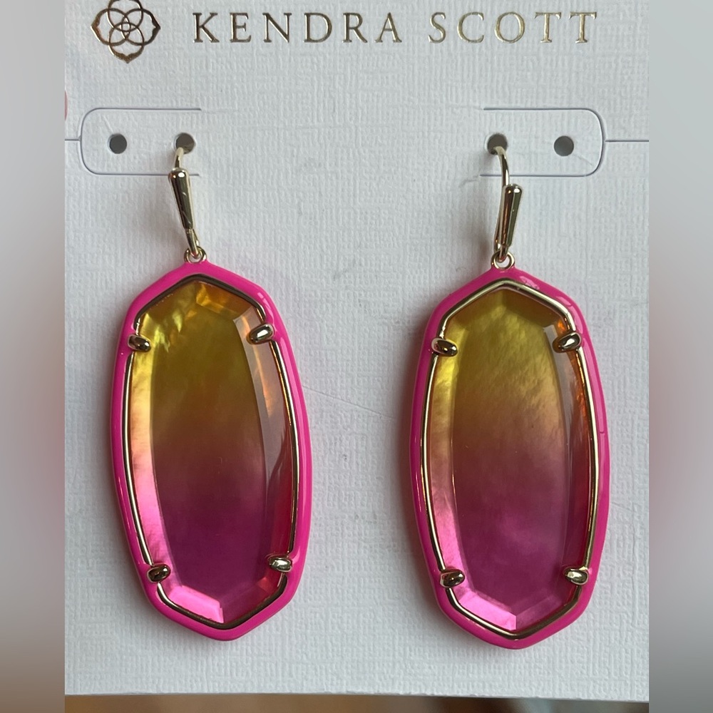 NWT- Kendra Scott Elle “Sunset Ombré Illusion” Drop Earrings